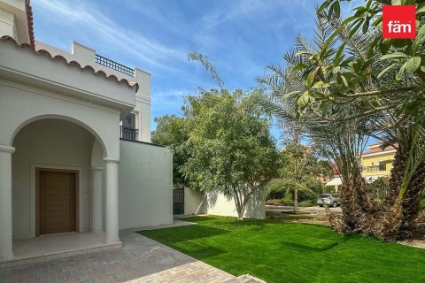5 bedrooms Villa in Dubai, UAE No. 143573 27