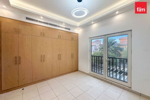 5 bedrooms Villa in Dubai, UAE No. 143573 17