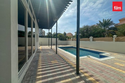 5 bedrooms Villa in Dubai, UAE No. 143573 23
