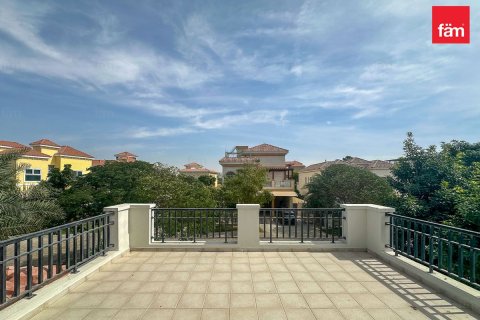 5 bedrooms Villa in Dubai, UAE No. 143573 15