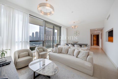 Квартира с 3 спальнями в Downtown Views II, ОАЭ №118432 18