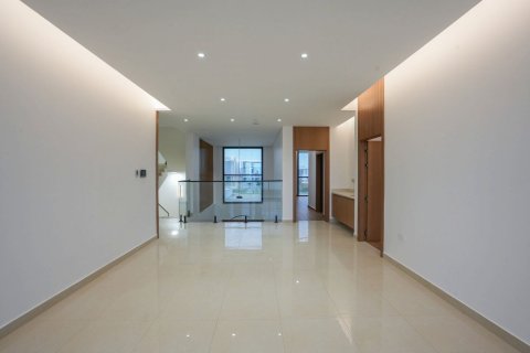 Commercial property de 6 chambres à Yas Acres, UAE No. 79990 18