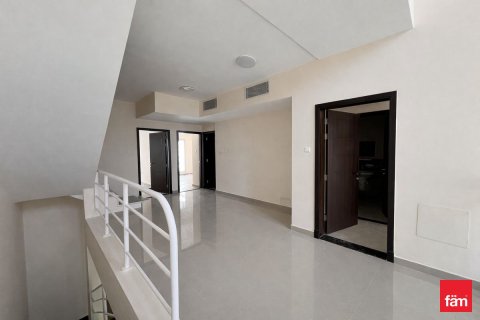 5 bedrooms Townhouse in Dubai, UAE No. 210695 19
