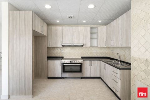 5 bedrooms Townhouse in Dubai, UAE No. 210695 7