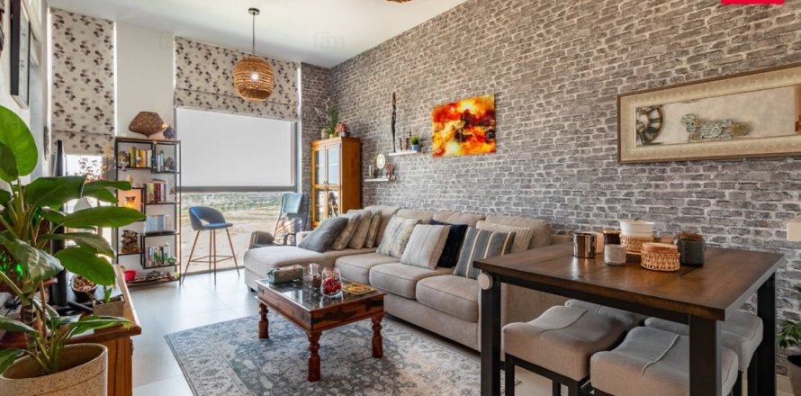 Apartment de 2 dormitorios en Dubai, UAE No. 168693