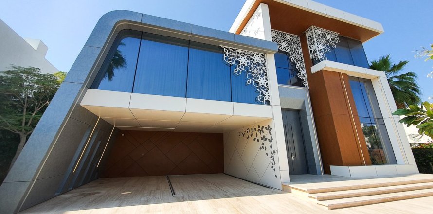 6 bedrooms Villa in Palm Jumeirah, UAE No. 36084