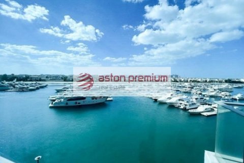 2 bedrooms Apartment in Palm Jumeirah, UAE No. 198918 6