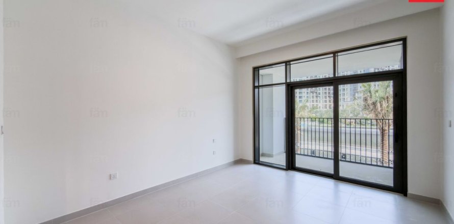 3 bedrooms Apartment in Dubai, UAE No. 198922