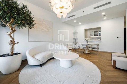 Квартира с 2 спальнями в Bellevue Towers, ОАЭ №193736