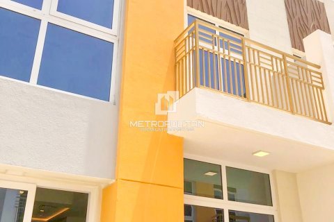 Townhouse de 3 dormitorios No. 129450 8