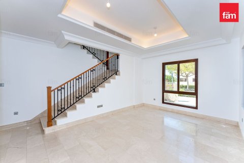 Villa de 4 chambres à Dubai, UAE No. 208554 3