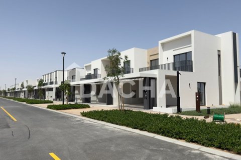 Townhouse de 4 chambres à EMAAR South, UAE No. 155638