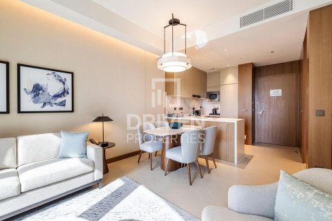 Квартира с 2 спальнями в The Address Residences Dubai Opera, ОАЭ №191718 3