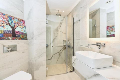 Квартира с 3 спальнями в Джумейра Бич Резиденс, ОАЭ №137517 13