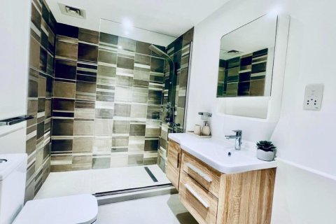 Квартира с 1 спальней в Shoreline Apartments, ОАЭ №137519 13