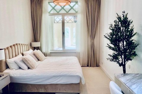 Квартира с 1 спальней в Shoreline Apartments, ОАЭ №137519 5