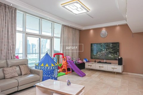 2 bedrooms Apartment in Dubai Marina, UAE No. 102099 2
