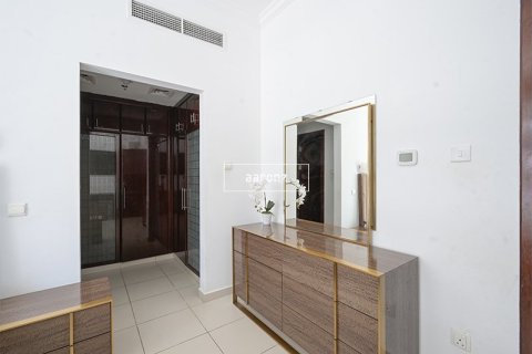 Apartment de 2 dormitorios en Dubai Marina, UAE No. 102122 8