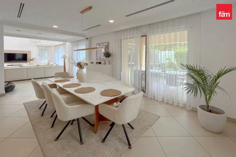 Villa de 4 chambres à Dubai, UAE No. 208276 12