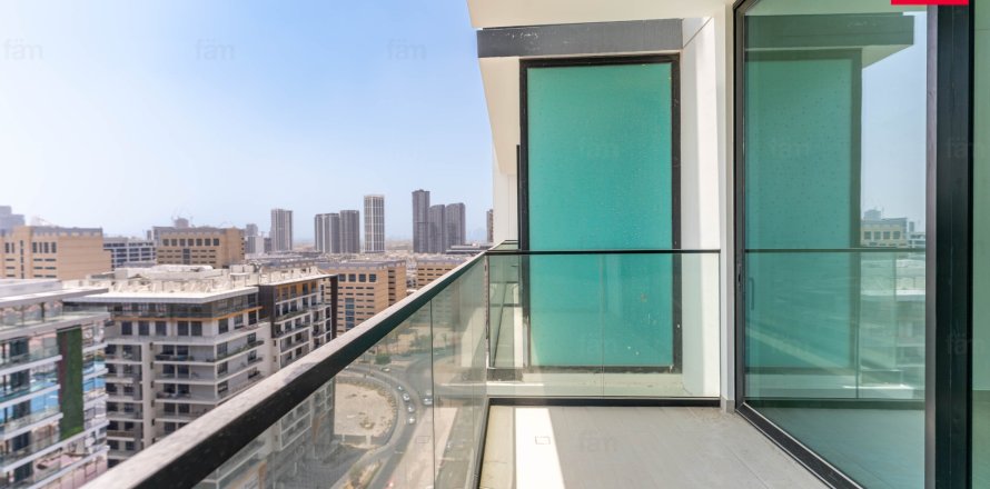 Studio Apartment in Dubai, UAE No. 199410