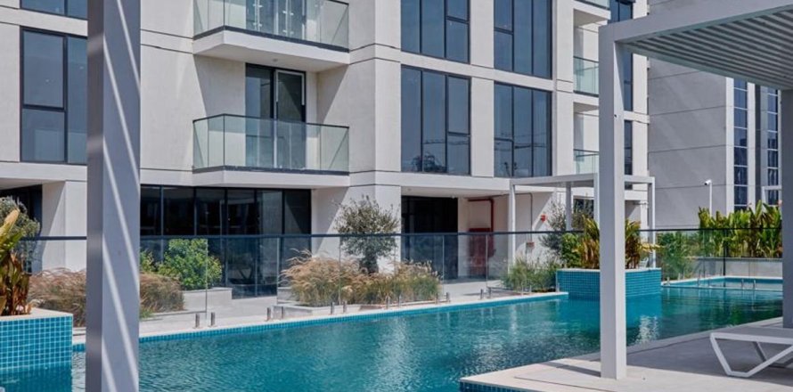 2 bedrooms Apartment in Dubai, UAE No. 199406