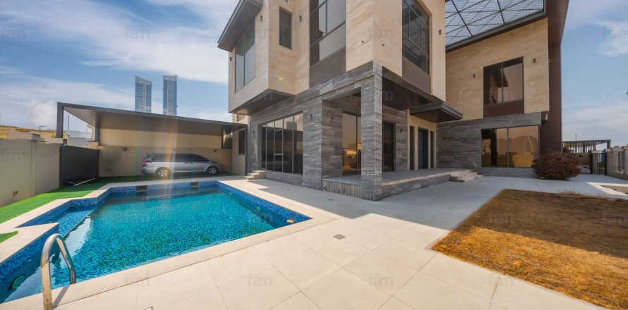 Villa de 7 dormitorios en Al Barsha, UAE No. 205077