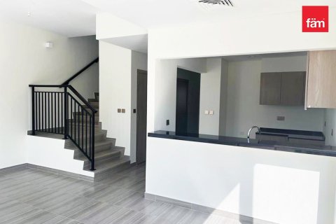 4 bedrooms Villa in Dubai, UAE No. 50055 10