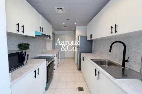 Квартира с 1 спальней в Джумейра Лейк Тауэрс, ОАЭ №171445 5