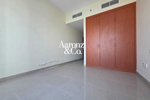 1 bedroom Apartment in Jumeirah Lake Towers, UAE No. 171443 4