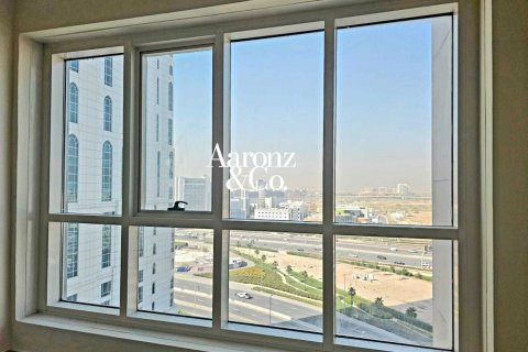 1 bedroom Apartment in Jumeirah Lake Towers, UAE No. 171443 9