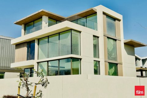 Villa de 4 dormitorios  No. 125124 10