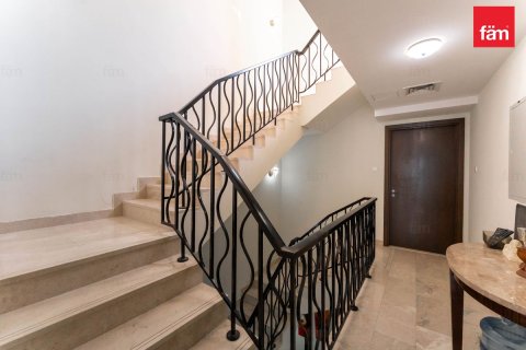 Townhouse de 5 dormitorios  No. 125121 8