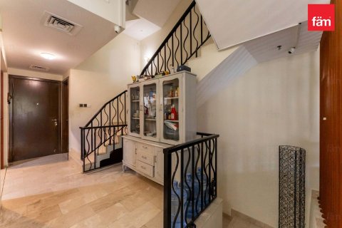 Townhouse de 5 dormitorios  No. 125121 16