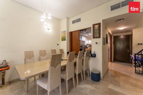 Townhouse de 5 dormitorios  No. 125121 4