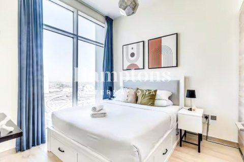 2 bedrooms Apartment in Studio One, UAE No. 208450 6