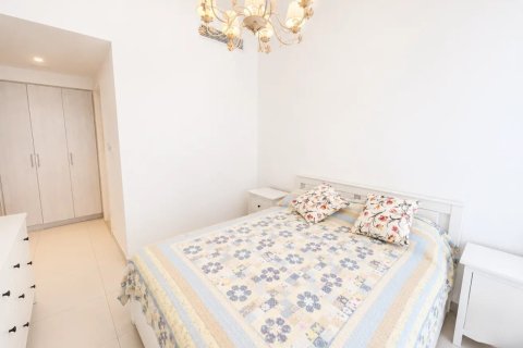Apartment de 2 dormitorios en Dubai, UAE No. 203529 8