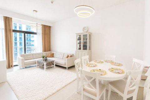 Apartment de 2 dormitorios en Dubai, UAE No. 203529 4
