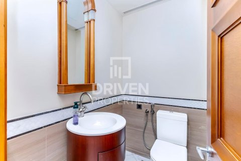 2 bedrooms Apartment in Downtown Dubai (Downtown Burj Dubai), UAE No. 200425 13