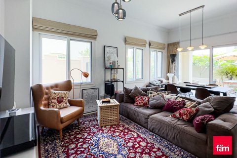 3 bedrooms Townhouse in Dubai, UAE No. 166225 4