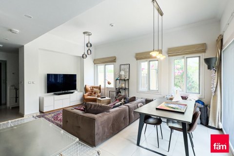 3 bedrooms Townhouse in Dubai, UAE No. 166225 3