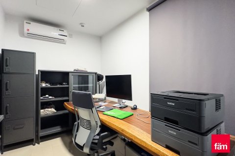 3 bedrooms Townhouse in Dubai, UAE No. 166225 12