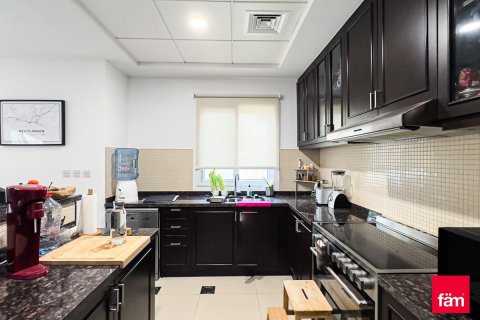 3 bedrooms Townhouse in Dubai, UAE No. 166225 5