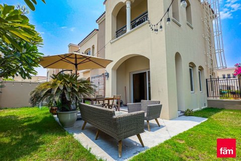 3 bedrooms Townhouse in Dubai, UAE No. 166225