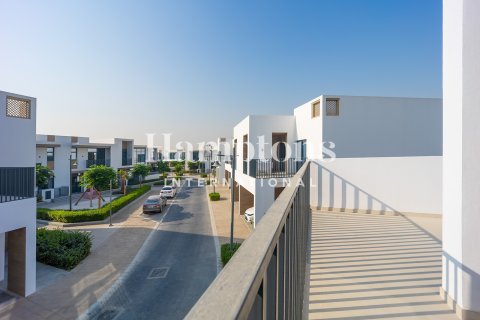 4 bedrooms Townhouse in Bliss, UAE No. 147967 4