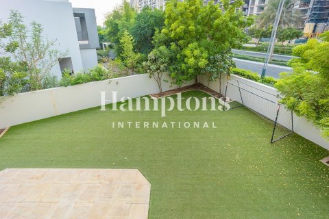 Villa de 4 dormitorios en Maple at Dubai Hills Estate, UAE No. 147968 4
