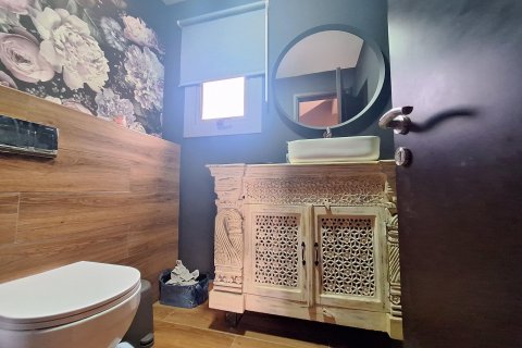 Townhouse de 3 dormitorios No. 124054 11