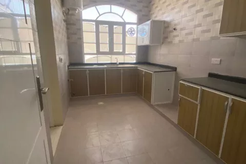2 bedrooms Apartment in Muscat, Oman No. 104840 5