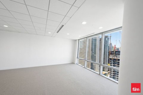294m² Office in Business Bay, UAE No. 163176 11