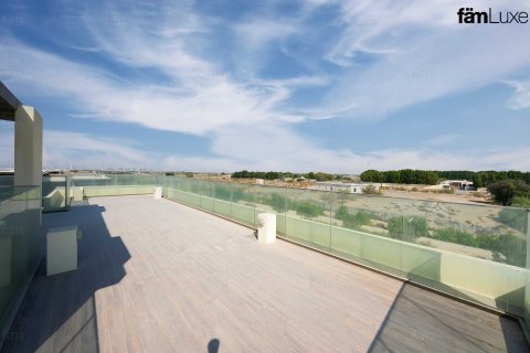 5 bedrooms Villa  No. 117855 27