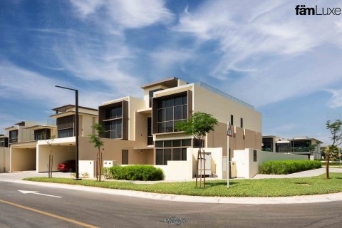 5 bedrooms Villa  No. 117855 2